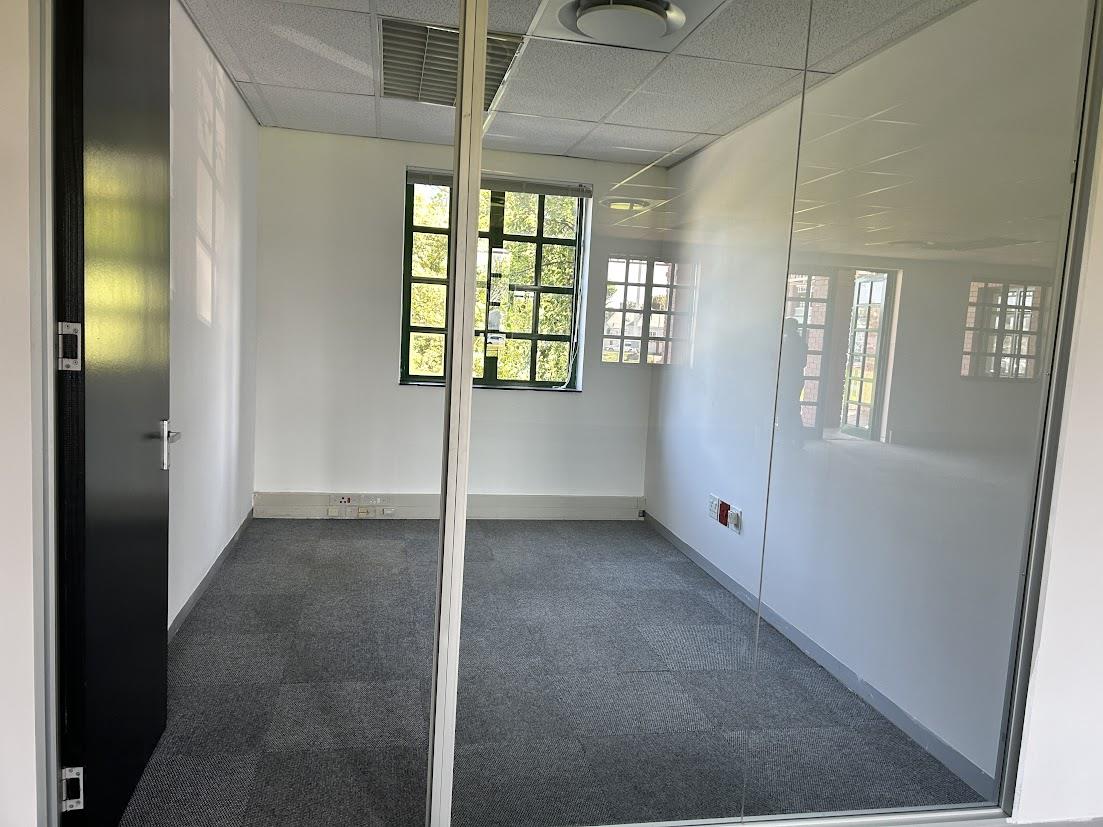 To Let commercial Property for Rent in Claremont Western Cape